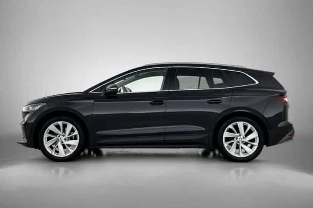 Škoda Enyaq (2021) thumbnail 2