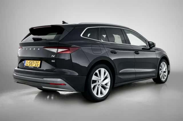 Škoda Enyaq (2021) thumbnail 4