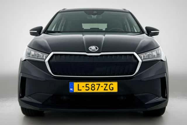 Škoda Enyaq (2021) thumbnail 5