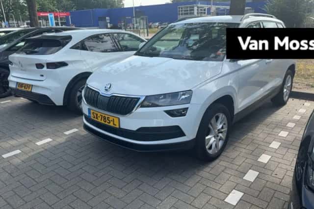Škoda Karoq (2018) thumbnail 1