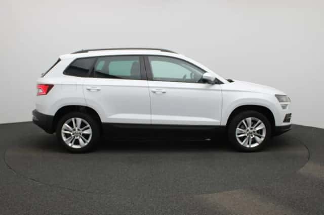 Škoda Karoq (2018) thumbnail 6
