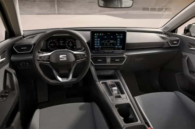 SEAT Leon (2026) thumbnail 2
