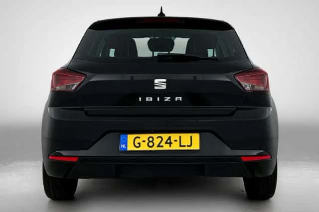 SEAT Ibiza (2019) thumbnail 3