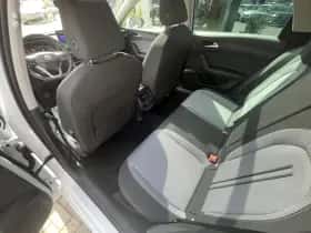 SEAT Leon (2025) thumbnail 11