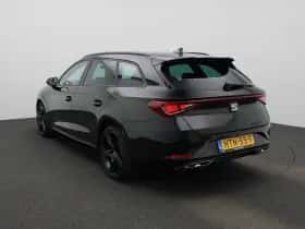 SEAT Leon (2025) thumbnail 2