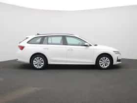 Škoda Octavia (2025) thumbnail 6