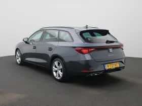 SEAT Leon (2022) thumbnail 2