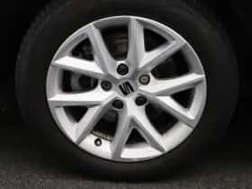 SEAT Leon (2022) thumbnail 12