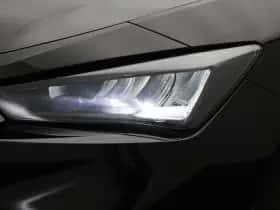 SEAT Leon (2022) thumbnail 13
