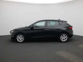 SEAT Leon (2022) thumbnail 4