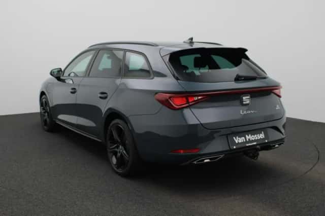 SEAT Leon (2026) thumbnail 2