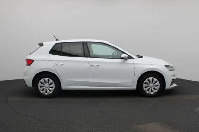 Škoda Fabia (2024) thumbnail 6