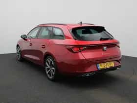 SEAT Leon (2022) thumbnail 2