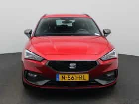 SEAT Leon (2022) thumbnail 3