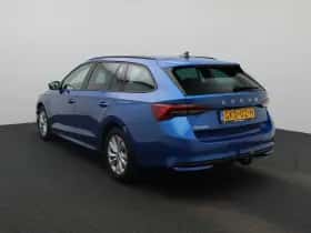 Škoda Octavia (2024) thumbnail 2