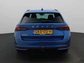Škoda Octavia (2024) thumbnail 5