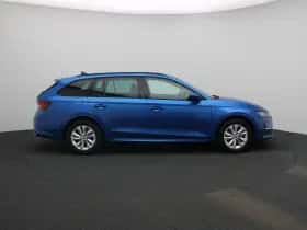 Škoda Octavia (2024) thumbnail 6
