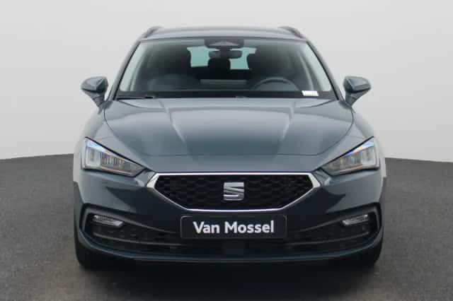 SEAT Leon (2025) thumbnail 3