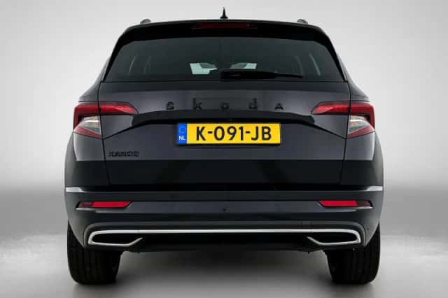 Škoda Karoq (2021) thumbnail 3