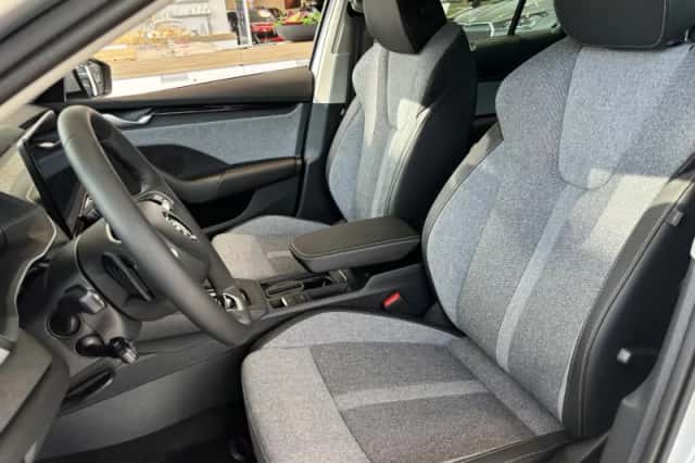 Škoda Octavia (2025) thumbnail 6