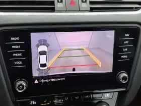 Škoda Octavia (2019) thumbnail 12