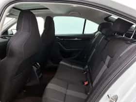 Škoda Octavia (2019) thumbnail 29