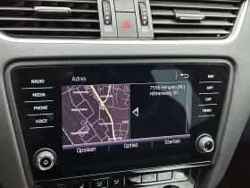 Škoda Octavia (2019) thumbnail 30