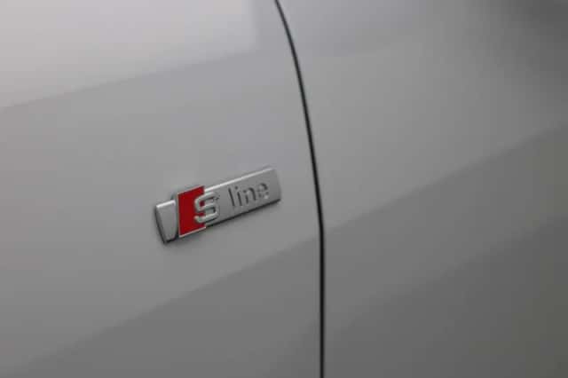 Audi Q4 (2025) thumbnail 15
