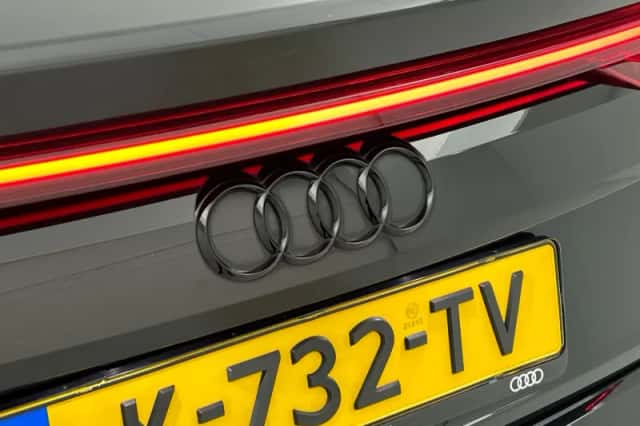 Audi Q8 (2021) thumbnail 7