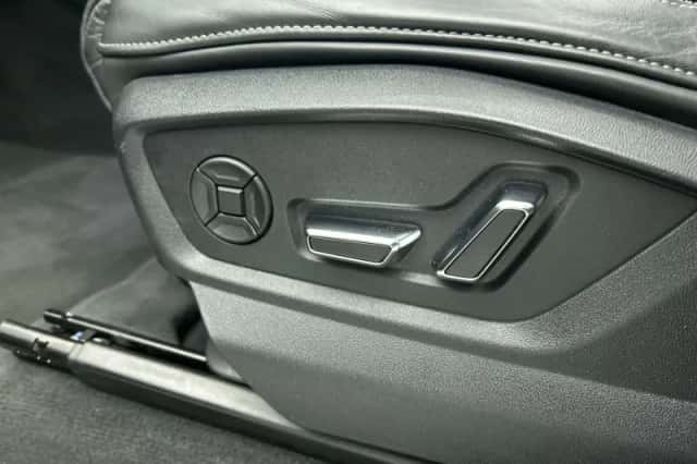 Audi Q8 (2021) thumbnail 9