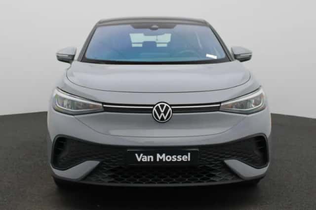 Volkswagen ID.5 (2022) thumbnail 3