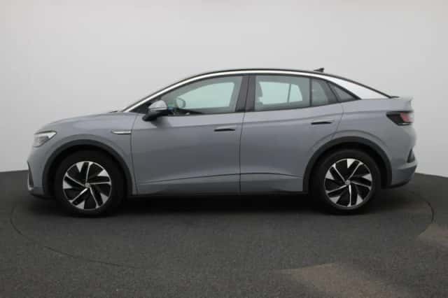 Volkswagen ID.5 (2022) thumbnail 4
