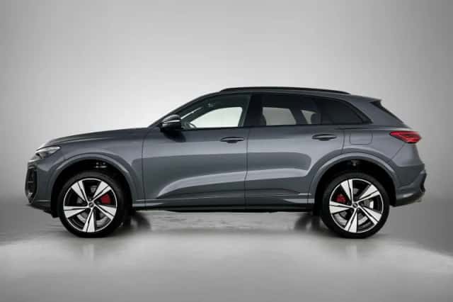Audi Q5 (2026) thumbnail 2
