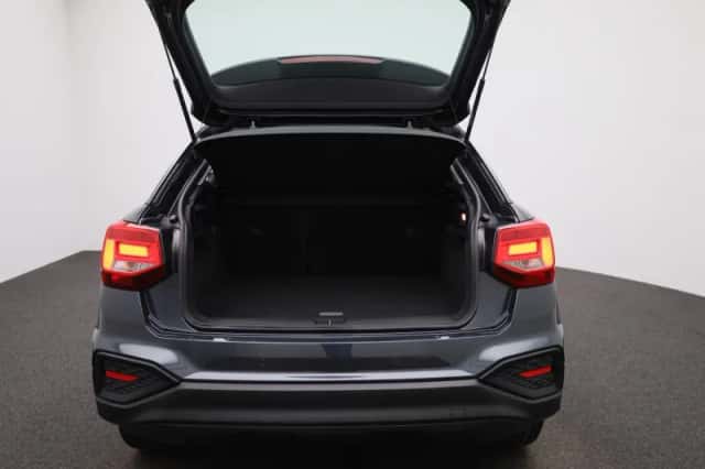 Audi Q2 (2022) thumbnail 11