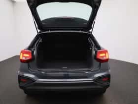 Audi Q2 (2022) thumbnail 11