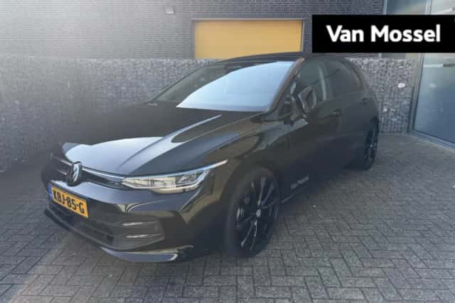 Volkswagen Golf (2026) thumbnail 1