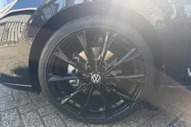 Volkswagen Golf (2026) thumbnail 7