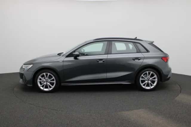 Audi A3 (2025) thumbnail 4