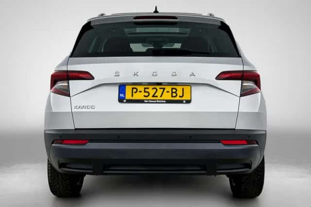 Škoda Karoq (2022) thumbnail 3