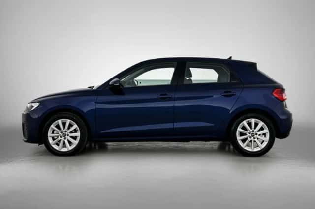 Audi A1 (2025) thumbnail 2