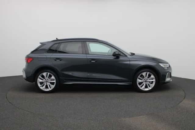 Audi A3 (2025) thumbnail 6