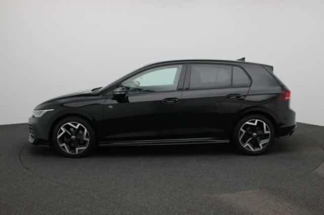 Volkswagen Golf (2025) thumbnail 4