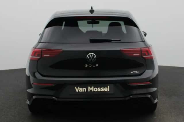 Volkswagen Golf (2025) thumbnail 5