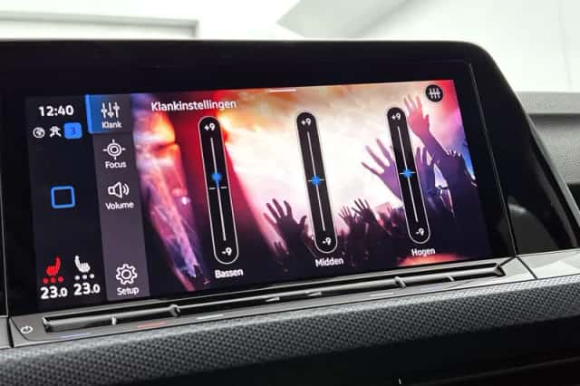 Volkswagen Golf (2021) thumbnail 15
