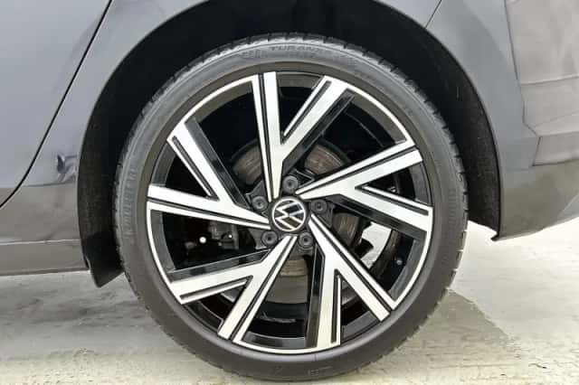 Volkswagen Golf (2021) thumbnail 44