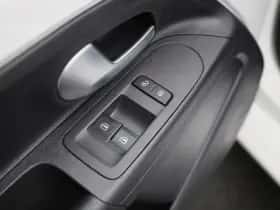 Volkswagen E-up! (2021) thumbnail 22