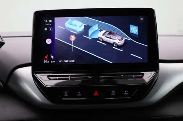 Volkswagen ID.4 (2021) thumbnail 23