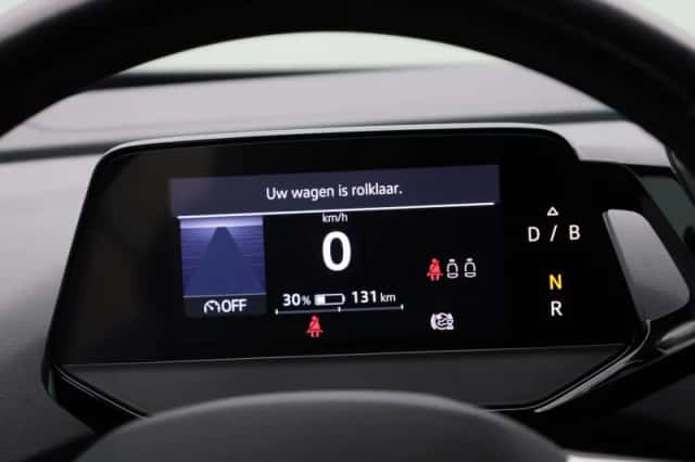 Volkswagen ID.4 (2021) thumbnail 8