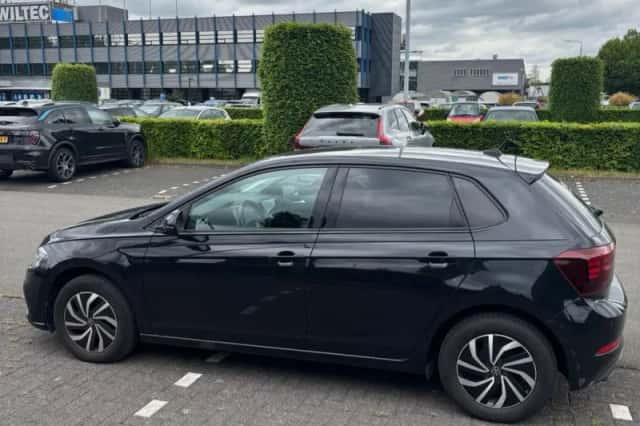 Volkswagen Polo (2023) thumbnail 3