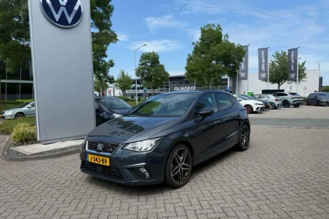 SEAT Ibiza (2020) thumbnail 2